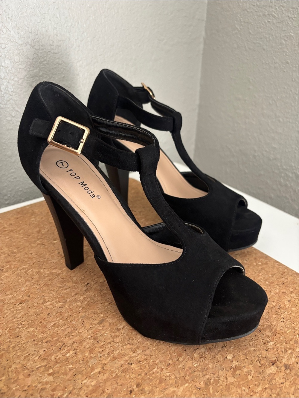 TOP Moda Black Suede T-Strap Peep-Toe Platform Heels